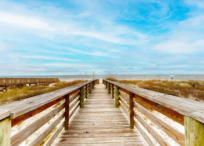 Three Story Beachfront With Private Pool Porch And Boardwalk To Gulf Coast Holiday home