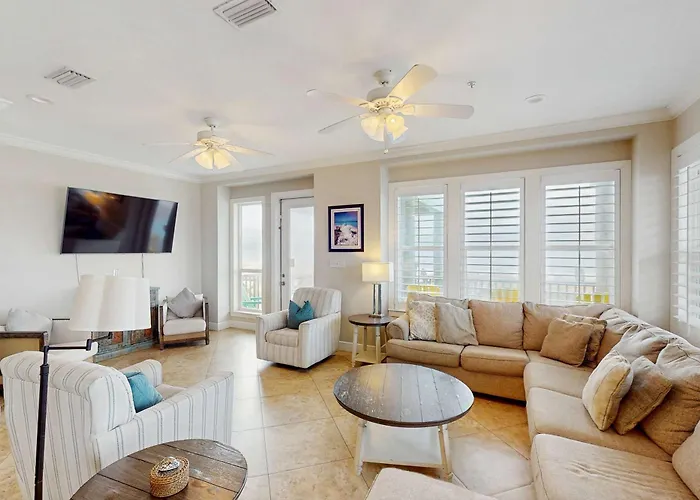 Three Story Beachfront With Private Pool Porch And Boardwalk To Gulf Coast Holiday home *