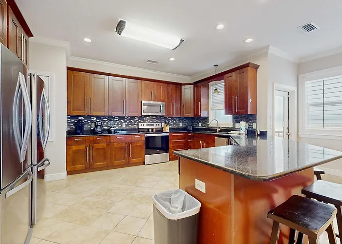 Three Story Beachfront With Private Pool Porch And Boardwalk To Gulf Coast * Gulf Shores