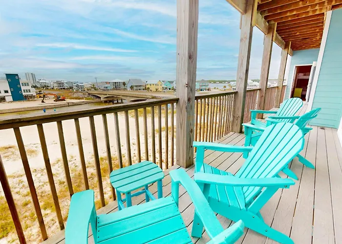Holiday home Three Story Beachfront With Private Pool Porch And Boardwalk To Gulf Coast *