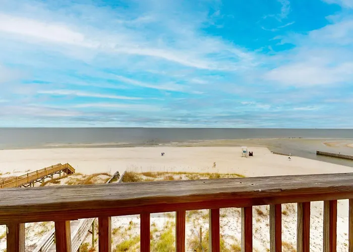 Holiday home Three Story Beachfront With Private Pool Porch And Boardwalk To Gulf Coast Gulf Shores