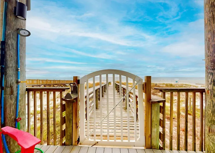 Three Story Beachfront With Private Pool Porch And Boardwalk To Gulf Coast *